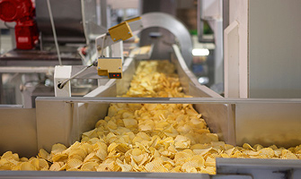 Ongesorteerd chips in fabriek