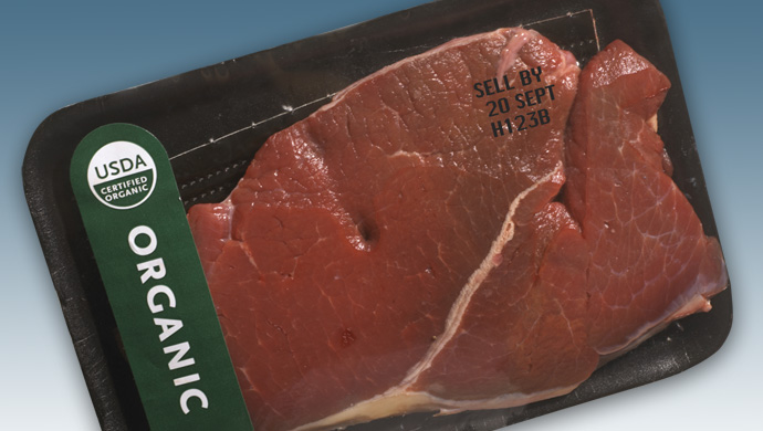 ステーキ肉の包装フィルムに賞味期限印字