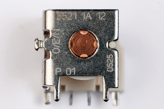 YAG 레이저 전자 금속부품 마킹샘플