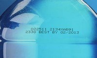 Маркировка отлично смотрится как на пластиковых, так и на стеклянных поверхностях